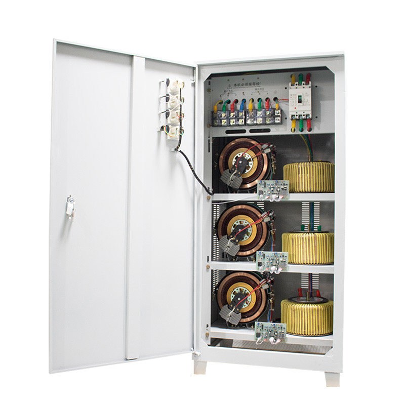 90KVA 3단계 전압 안정기 레이저 절단 기계에 대한 서보 모터 기술로 자동 전압 조절기