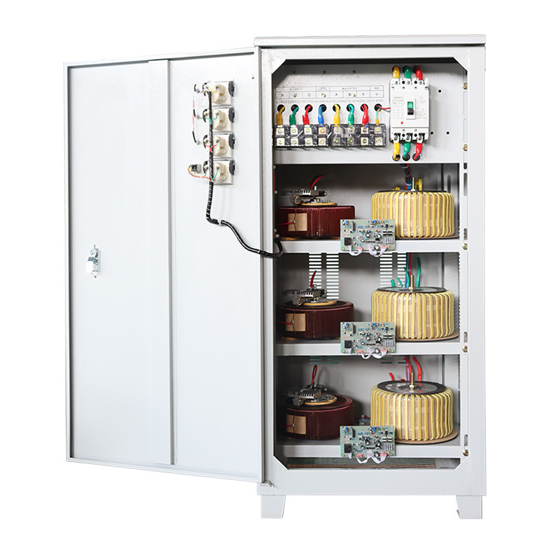 공장 판매 3단계 전압 안정기 40KVA 3단계 서버 AVR 자동 전압 조절기 380V 415V 400V